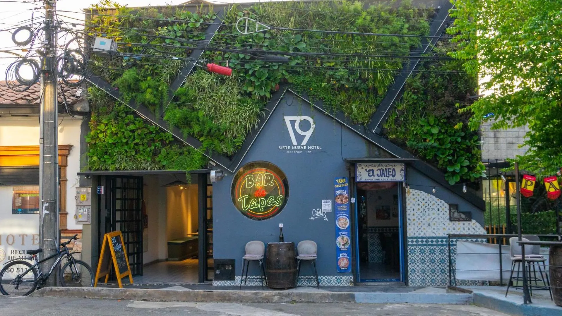 79 Hotel Medellin