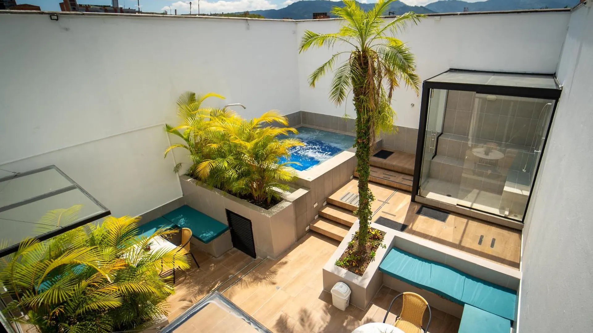 79 Hotel Medellin 3*,  Colombia