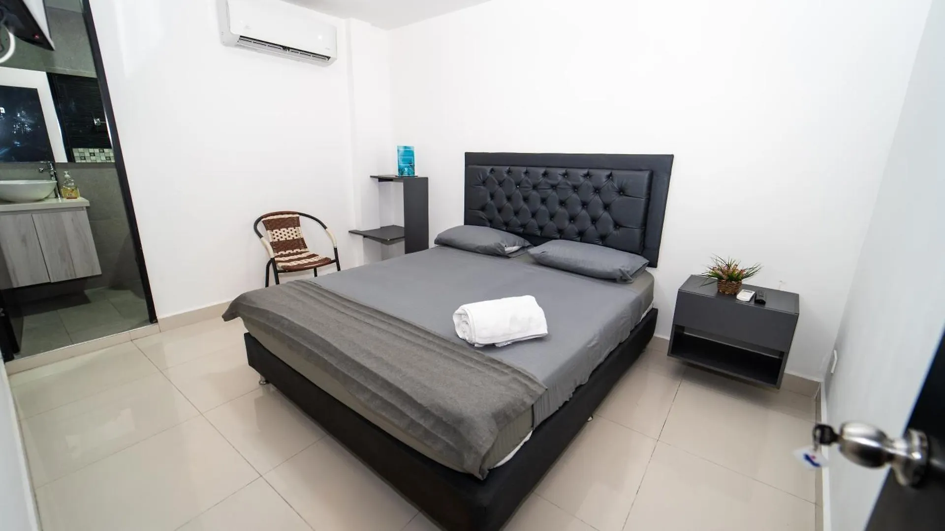 79 Hotel Medellin