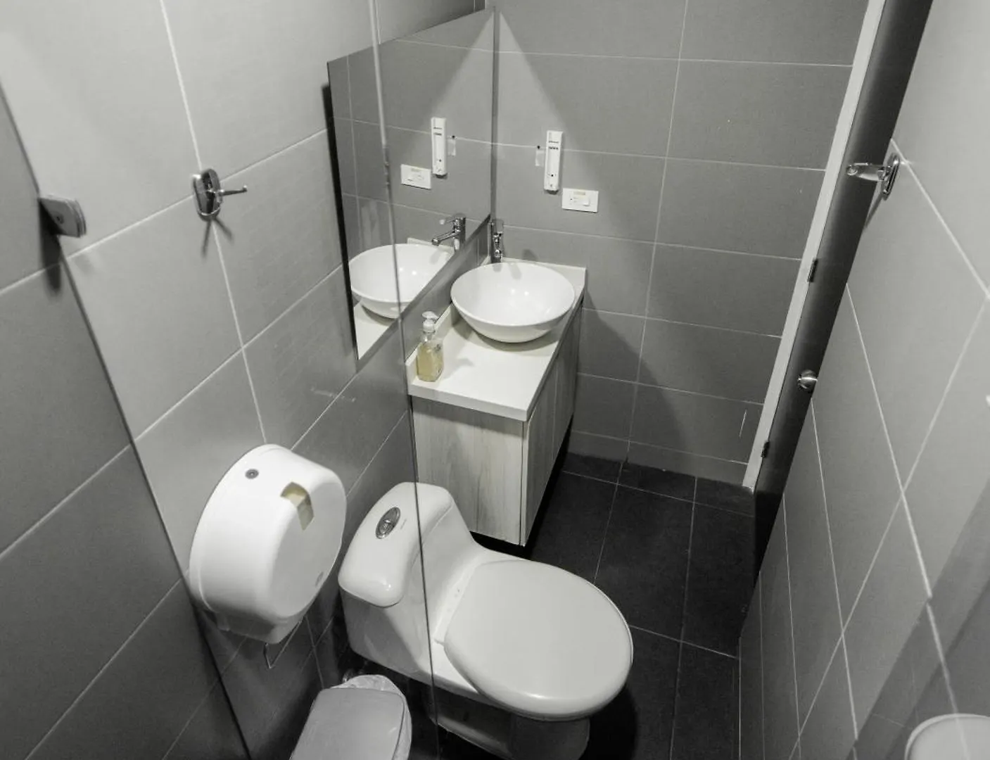 79 Hotel Медельин